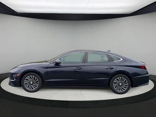 2022 Hyundai SONATA Hybrid SEL