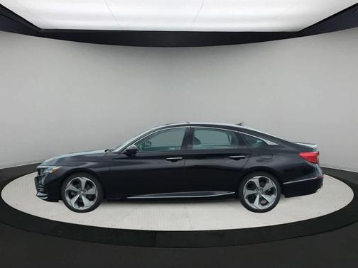 2020 Honda Accord Touring 2.0T