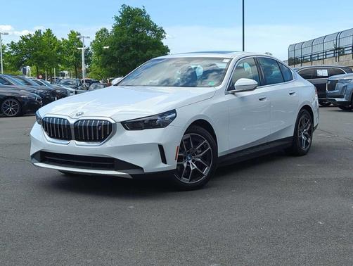 2024 BMW i5 eDrive40