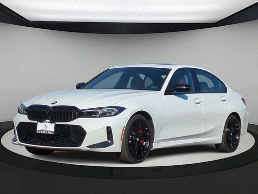 2023 BMW 330 i xDrive