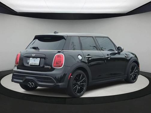 2023 MINI Hardtop Cooper S