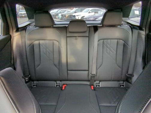 2025 BMW X3 M50 xDrive