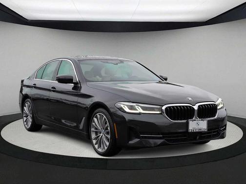 Dark Graphite Metallic 2023 BMW 530 i xDrive