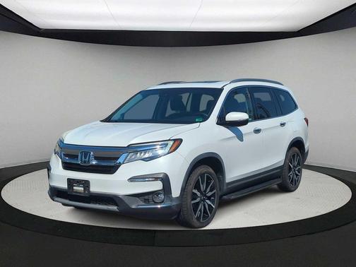 2020 Honda Pilot Touring 8-Passenger