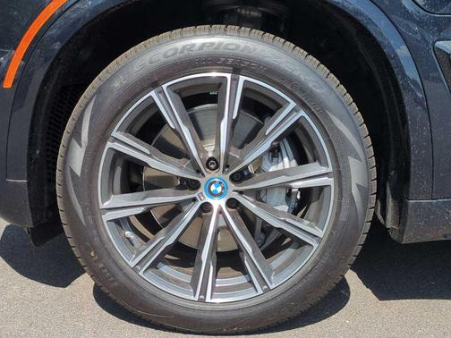 2025 BMW X5 PHEV xDrive50e