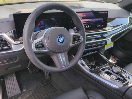 2025 BMW X5 PHEV xDrive50e