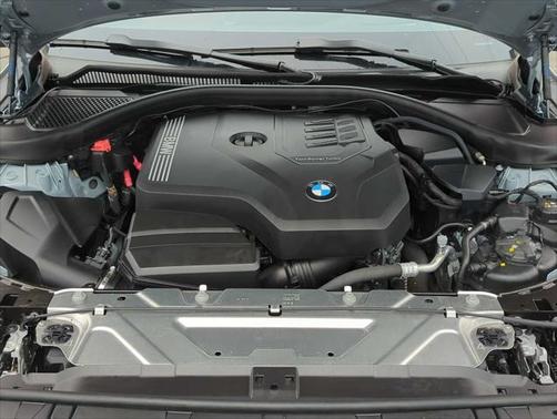 2024 BMW 230 i xDrive