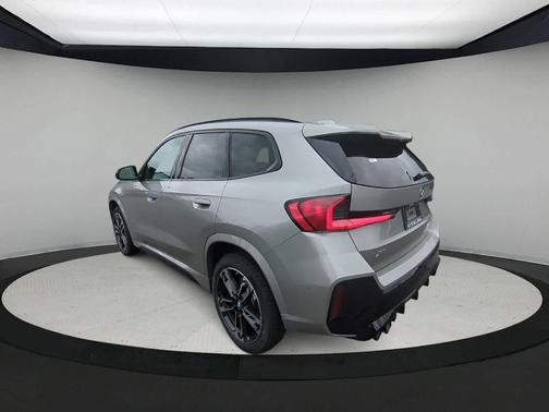 2025 BMW X1 M35i