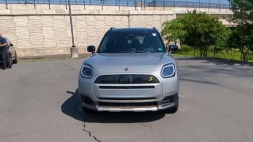 2025 MINI Countryman Base