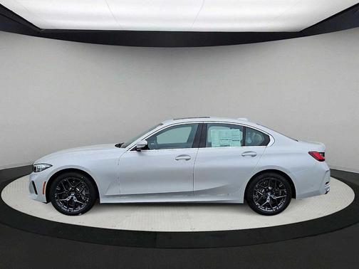 2025 BMW 330 i xDrive