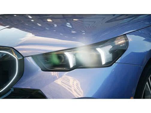 2026 BMW 530 i xDrive