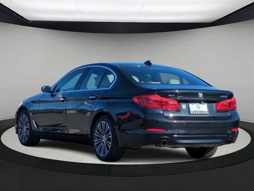 2017 BMW 530 i xDrive