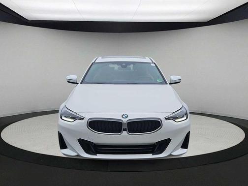 2025 BMW 230 i xDrive