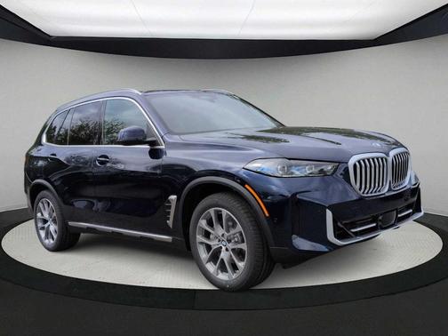 Tanzanite Blue II Metallic 2026 BMW X5 xDrive40i