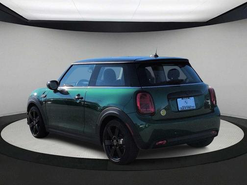 2024 MINI SE Hardtop Cooper