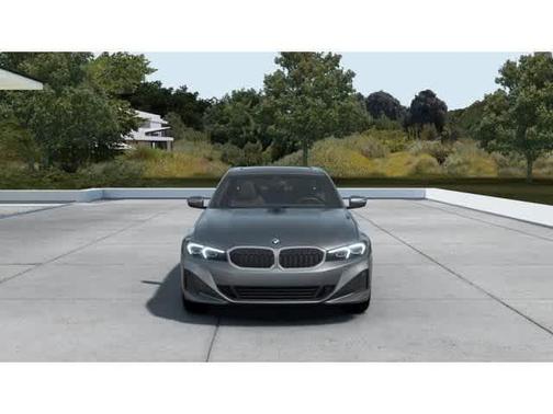 2025 BMW 330 i xDrive