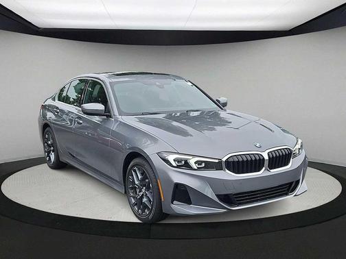 2025 BMW 330 i xDrive