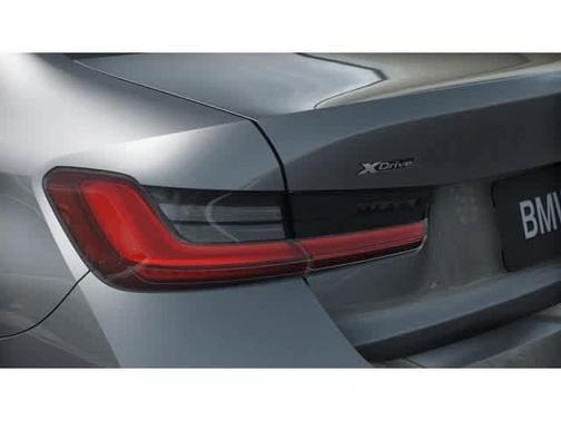 2025 BMW 330 i xDrive