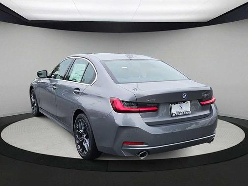 2025 BMW 330 i xDrive