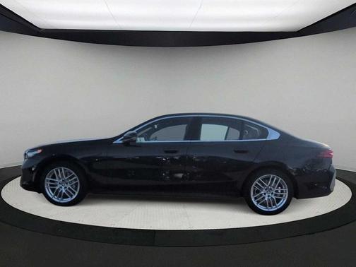 2025 BMW 530 i xDrive