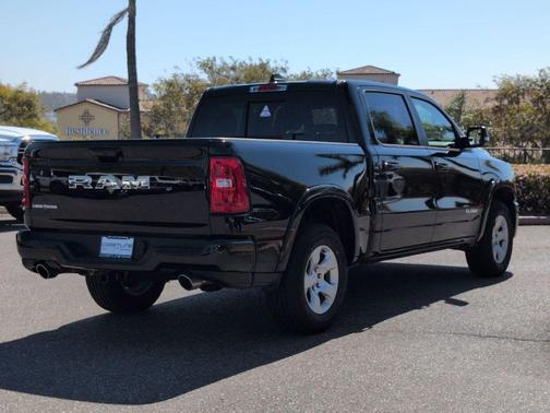 Diamond Black 2026 RAM 1500 Big Horn/Lone Star