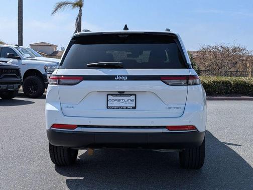 Bright White Clearcoat 2026 Jeep Grand Cherokee Limited