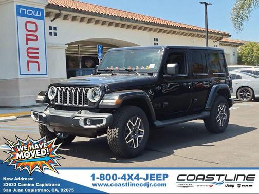 Black Clearcoat 2026 Jeep Wrangler Sahara
