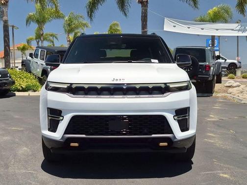 Bright White Clearcoat 2026 Jeep Grand Wagoneer L Base