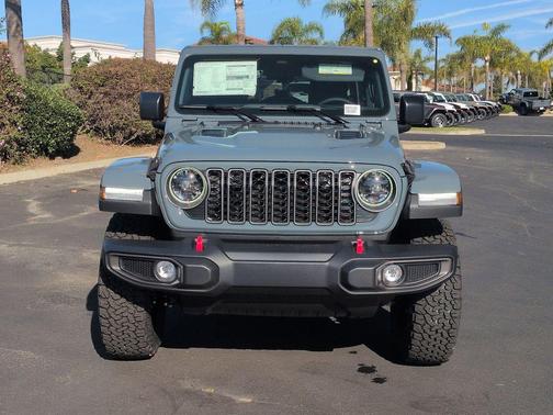 Anvil Clearcoat 2026 Jeep Wrangler Rubicon