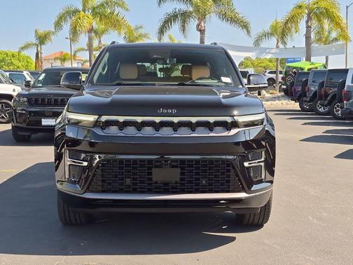 Gloss Black 2026 Jeep Grand Wagoneer Summit