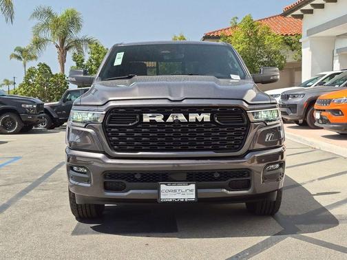 Granite Crystal Clearcoat Metallic 2026 RAM 1500 Big Horn/Lone Star