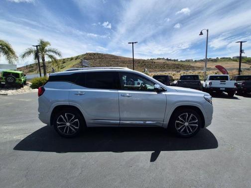 Quicksilver Metallic 2020 GMC Terrain Denali