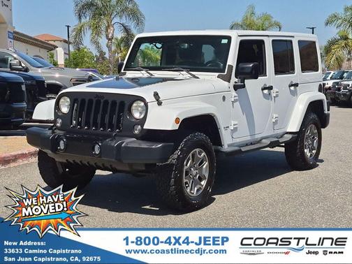 Bright White Clearcoat 2014 Jeep Wrangler Unlimited Sahara