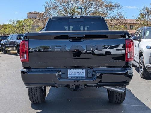 Diamond Black 2026 RAM 2500 Limited