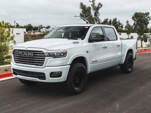 Bright White Clearcoat 2026 RAM 1500 Laramie