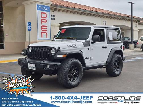 Bright White Clearcoat 2021 Jeep Wrangler Sport