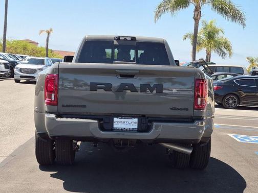 Ceramic Gray Clearcoat 2026 RAM 3500 Laramie
