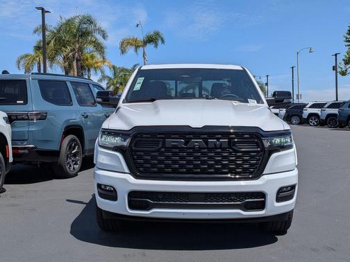 Bright White Clearcoat 2026 RAM 1500 Big Horn/Lone Star