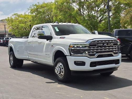 Bright White Clearcoat 2026 RAM 3500 Limited