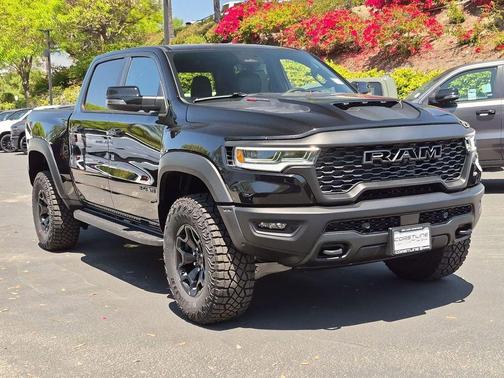 Diamond Black 2026 RAM 1500 RHO