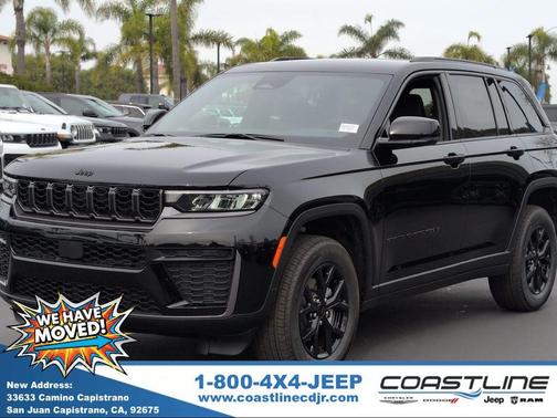 Diamond Black 2026 Jeep Grand Cherokee Laredo