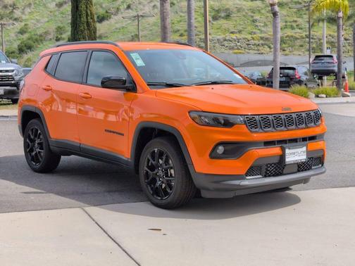 JOOSE 2026 Jeep Compass Latitude