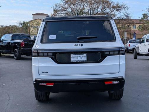 Bright White Clearcoat 2026 Jeep Grand Wagoneer Summit