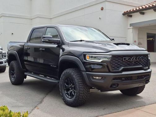Diamond Black 2026 RAM 1500 RHO