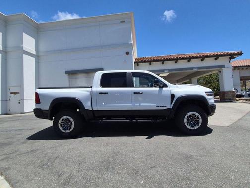 Bright White Clearcoat 2026 RAM 1500 RHO