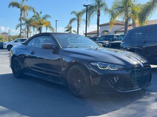 Black Sapphire Metallic 2022 BMW M4 Competition xDrive