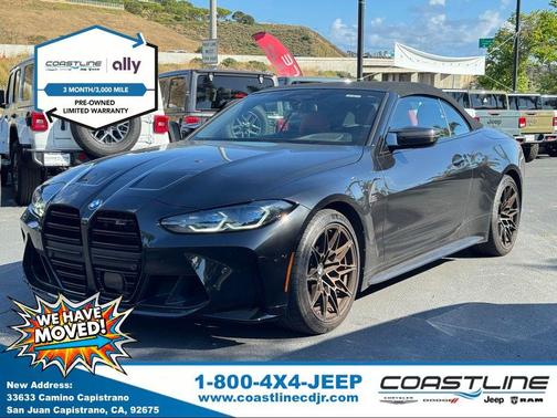 Black Sapphire Metallic 2022 BMW M4 Competition xDrive