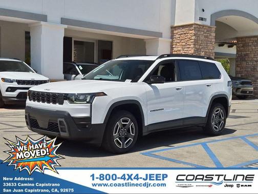 Bright White Clearcoat 2026 Jeep Cherokee LAREDO/LIMITED