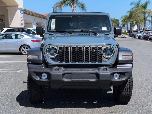 Anvil Clearcoat 2026 Jeep Wrangler Sport