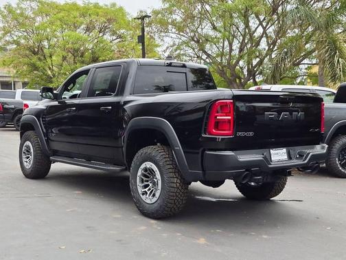 Diamond Black 2026 RAM 1500 RHO
